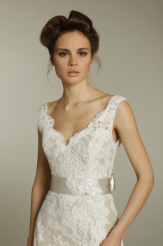 whimsical Ivory lace dress